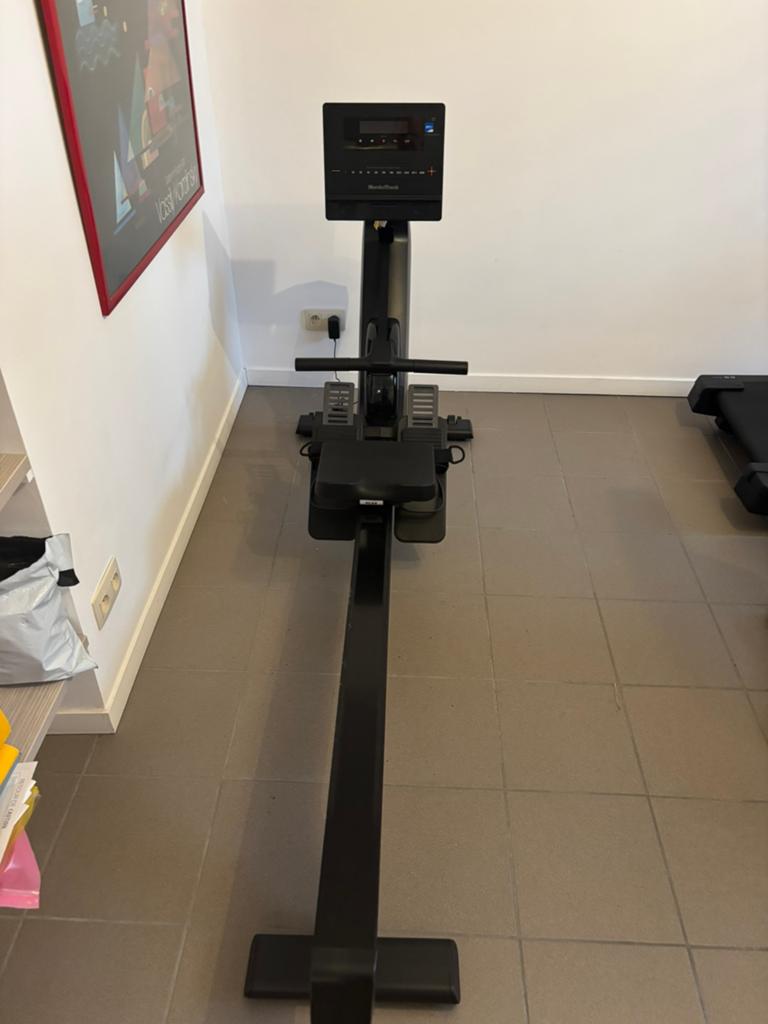 Rameur Nordictrack RW300, Sport en Fitness, Fitnessapparatuur, Ophalen, Zo goed als nieuw, Roeitrainer