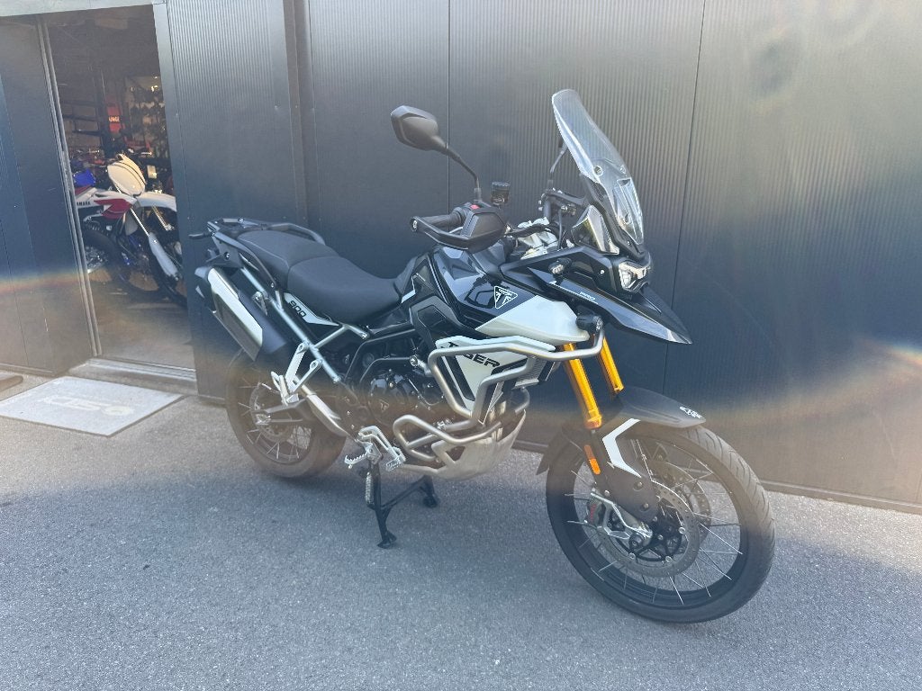 Triumph - TIGER 900 RALLY PRO, Occasion, Motorrijbewijs A, Bedrijf, Meer dan 35 kW