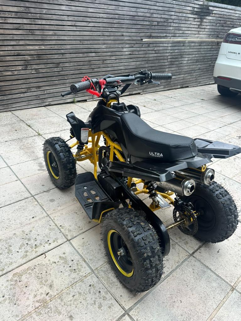 Quad pour enfants, Motos, Jusqu'à 11 kW, 2 cylindres, 50 cm³