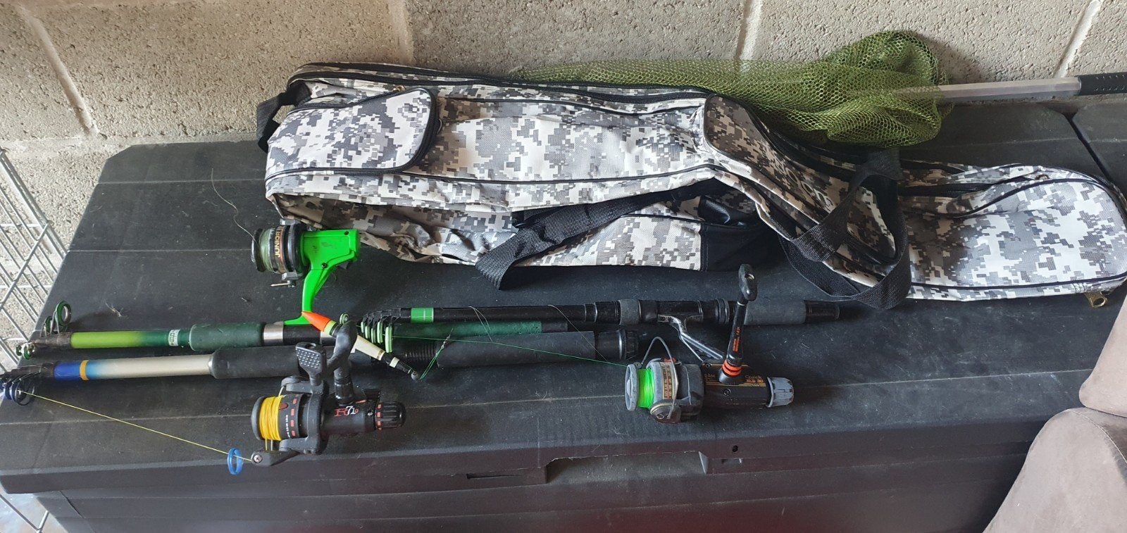 3 vishengels en viszak en schepnet, Watersport en Boten, Hengelsport | Algemeen, Ophalen of Verzenden