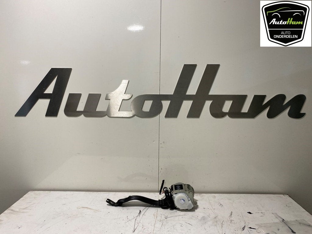 CEINTURE DE SECURITE ARRIERE GAUCHE Skoda Octavia (NXAA), Postoffice@zf.com, Löwentaler Straße 20
88046  Friedrichshafen, DE, Utilisé