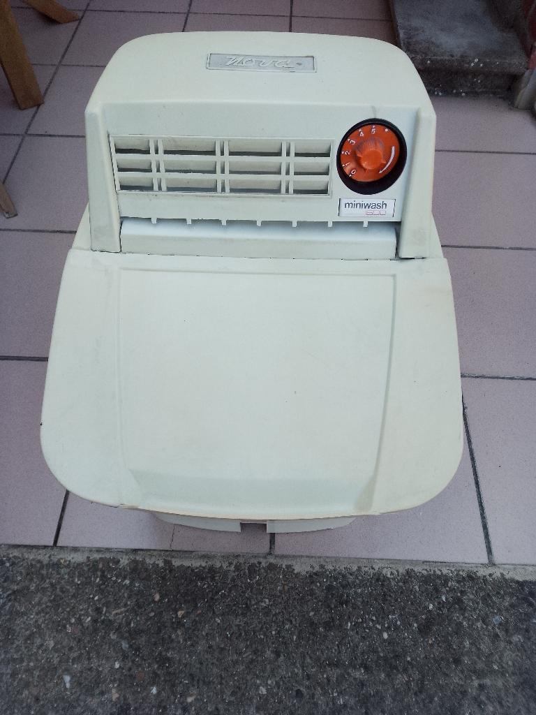 Vinted Miniwash, Enlèvement, Utilisé