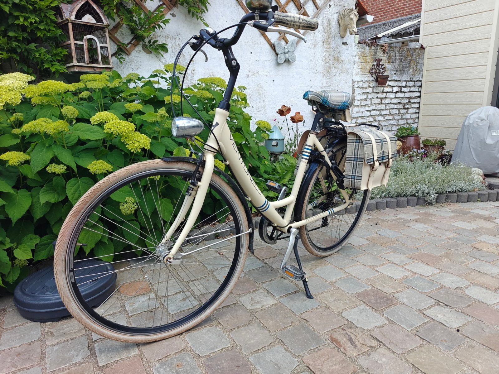 Venturelli damesfiets Paris in prima staat, Fietsen en Brommers, Fietsen | Dames | Damesfietsen, Ophalen