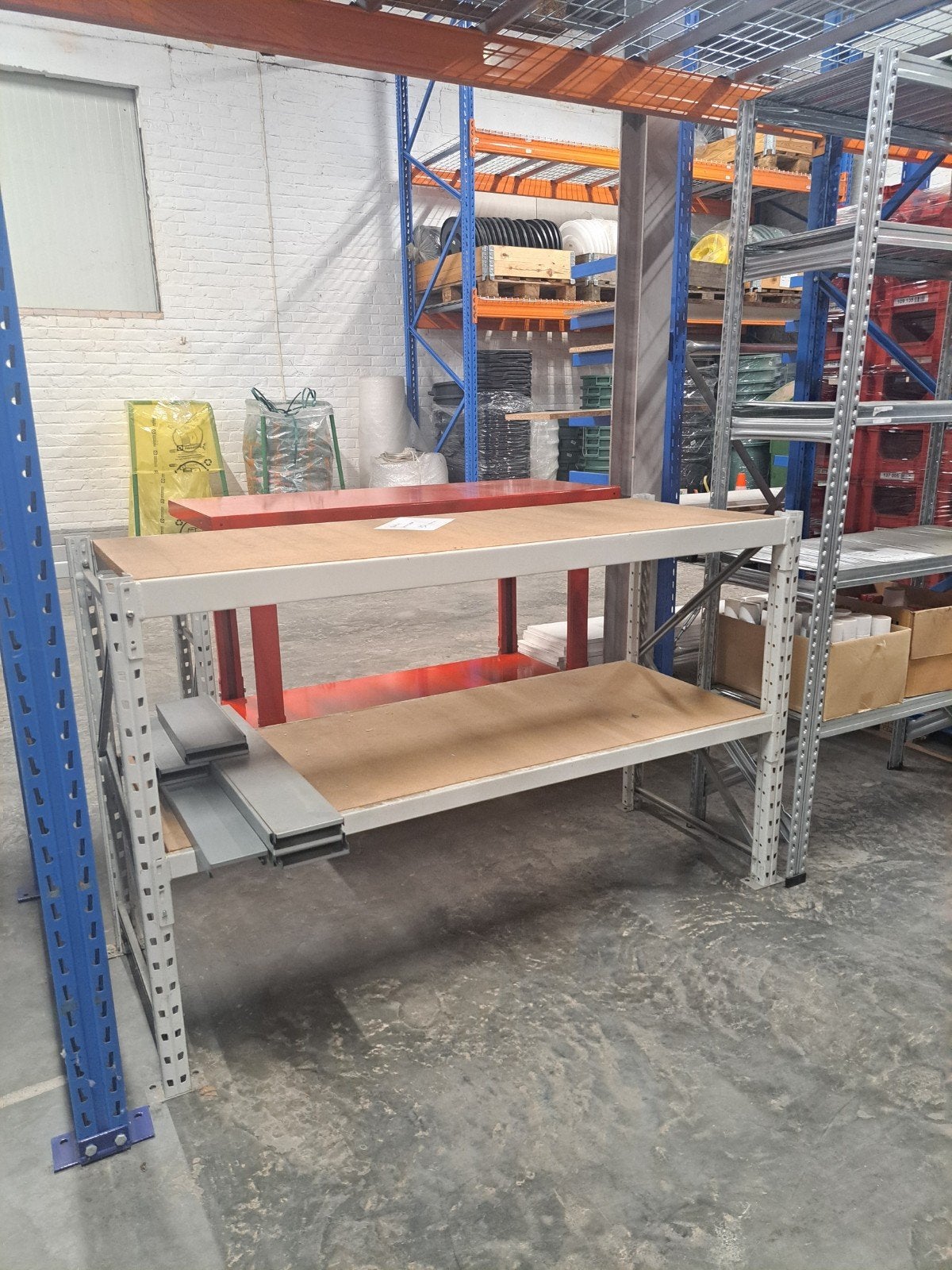 Werktafel hoogte 1000x d 600 x l 1660 mm., Ophalen