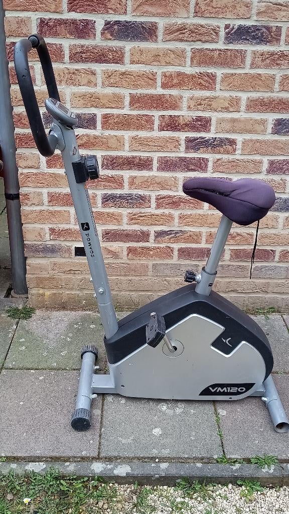 Vélo de fitness Domyos avec cadran électronique, Sports & Fitness, Enlèvement, Utilisé