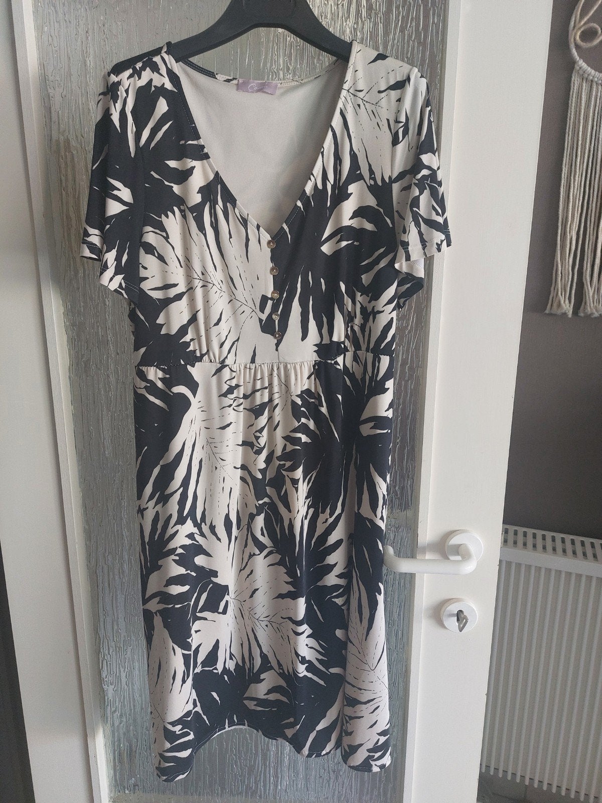 Fleurige zomer kleedjes, Ophalen, Maat 42/44 (L)