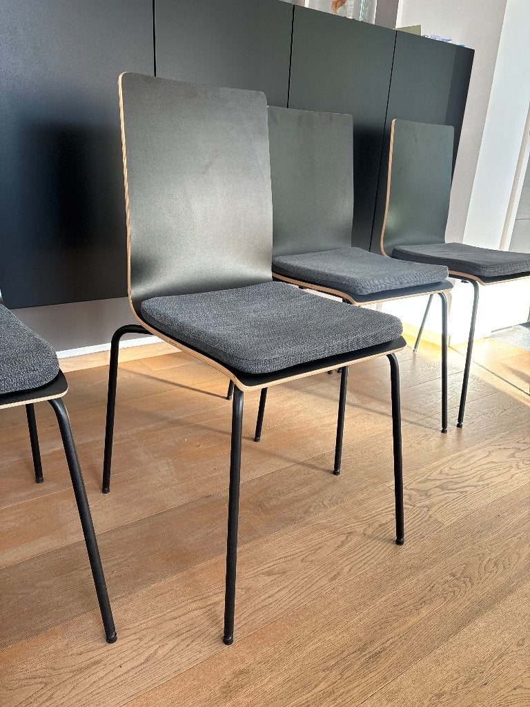 Ikea stoelen en kussens 6 stuks, Huis en Inrichting, Zwart, Ophalen of Verzenden, Zo goed als nieuw, Vijf, Zes of meer stoelen