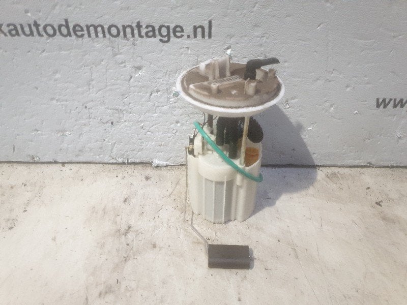 POMPE CARBURANT ELECTRIQUE Opel Corsa D (01-2006/12-2014), Opel, Opel Automobile GmbH, Utilisé, Kontakt-opel@opel.com
