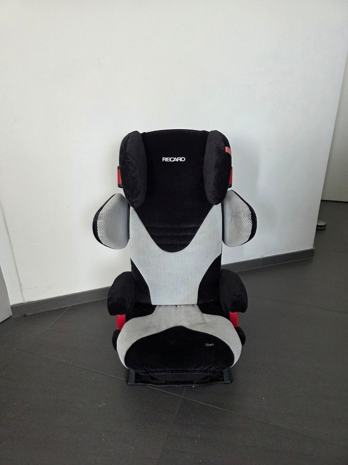 Recaro kinderzitje/autostoel, Ophalen