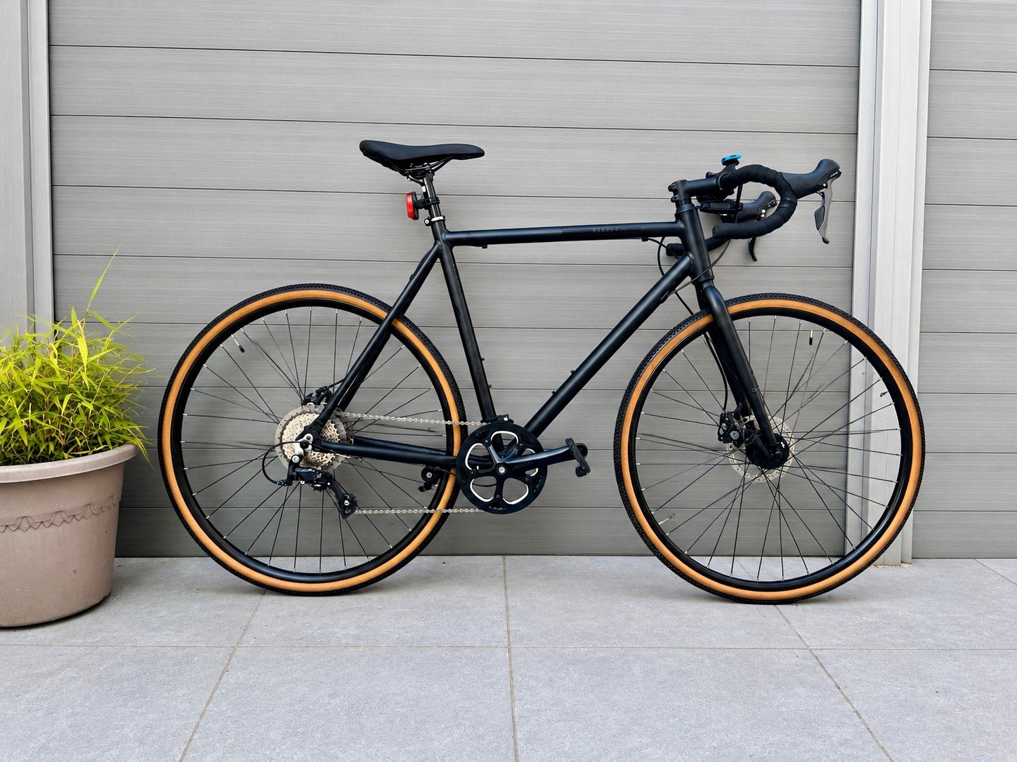 Velo Gravel Fixie Inc, Enlèvement, Utilisé