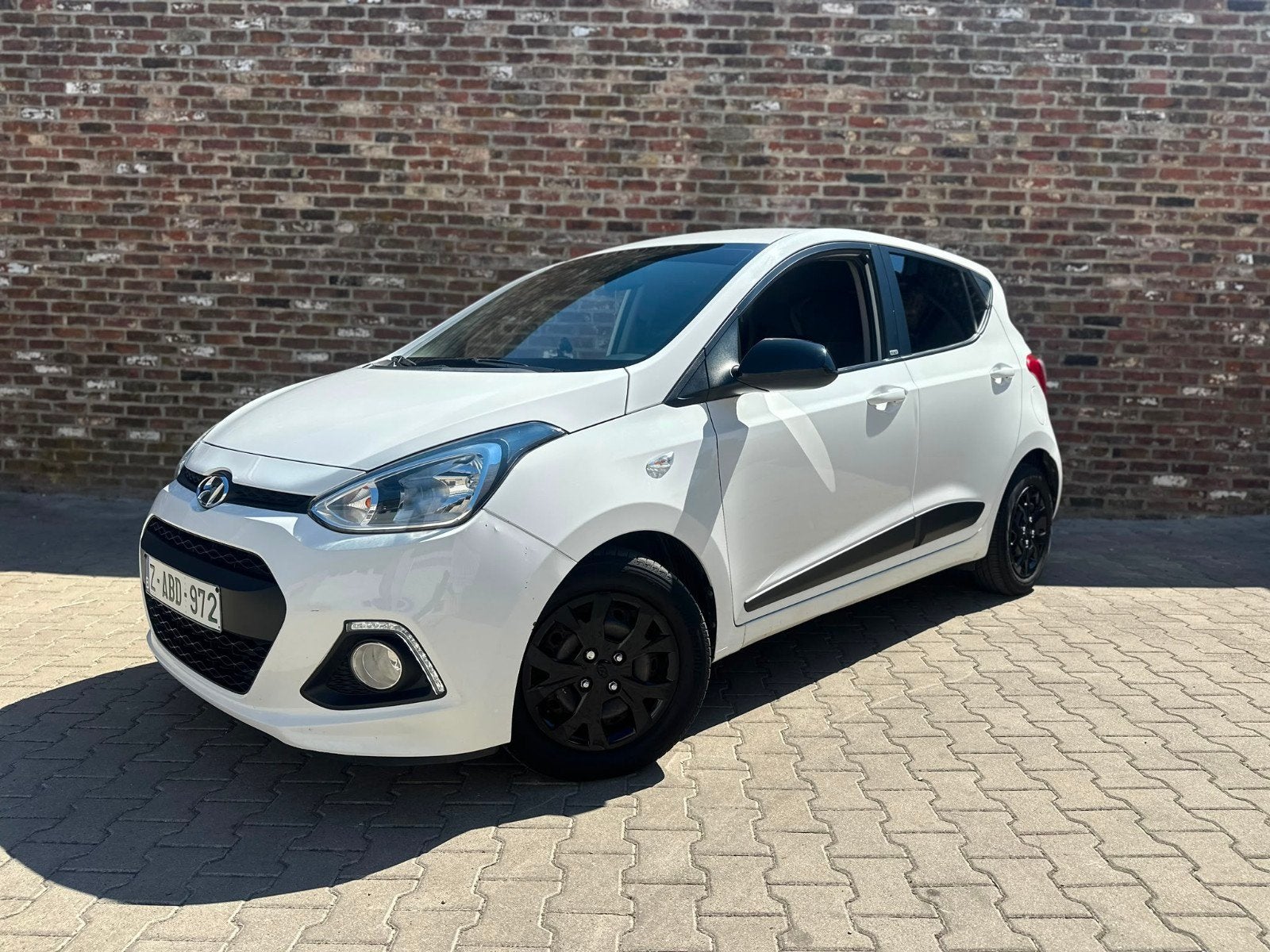 Hyundai i10 Euro 6b / Nouvel embrayage, Autos, Achat, Bluetooth, 5 portes, Particulier