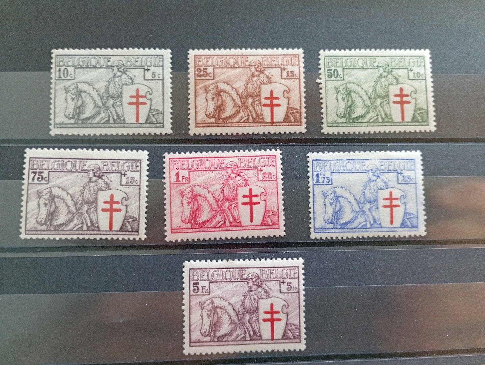 T8) België 394/400 postfris met scharnier, 1 plakker, Ophalen of Verzenden, Zonder stempel, Postfris