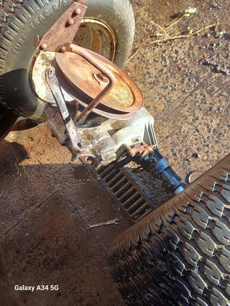 Pièces tracteur tondeuse mtd, motec, castel, Enlèvement, Utilisé, Fonction de mulching, 90 à 120 cm