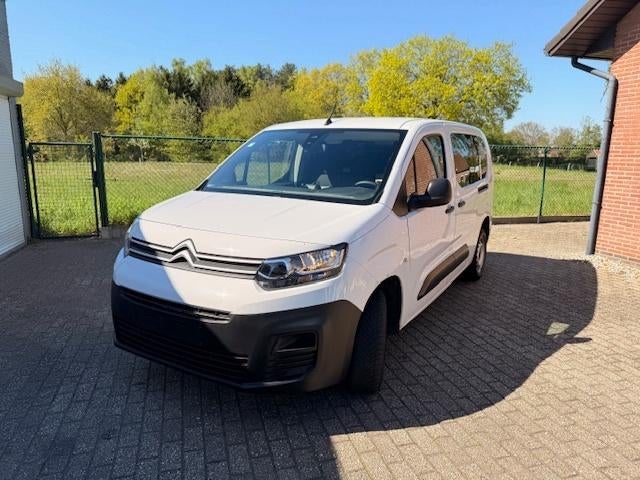 Citroen berlingo 3zit, Auto's, Bestelwagens en Lichte vracht, Bluetooth, 75 kW, https://public.car-pass.be/vhr/094b0828-8bbc-47c8-8269-f208b763fddc