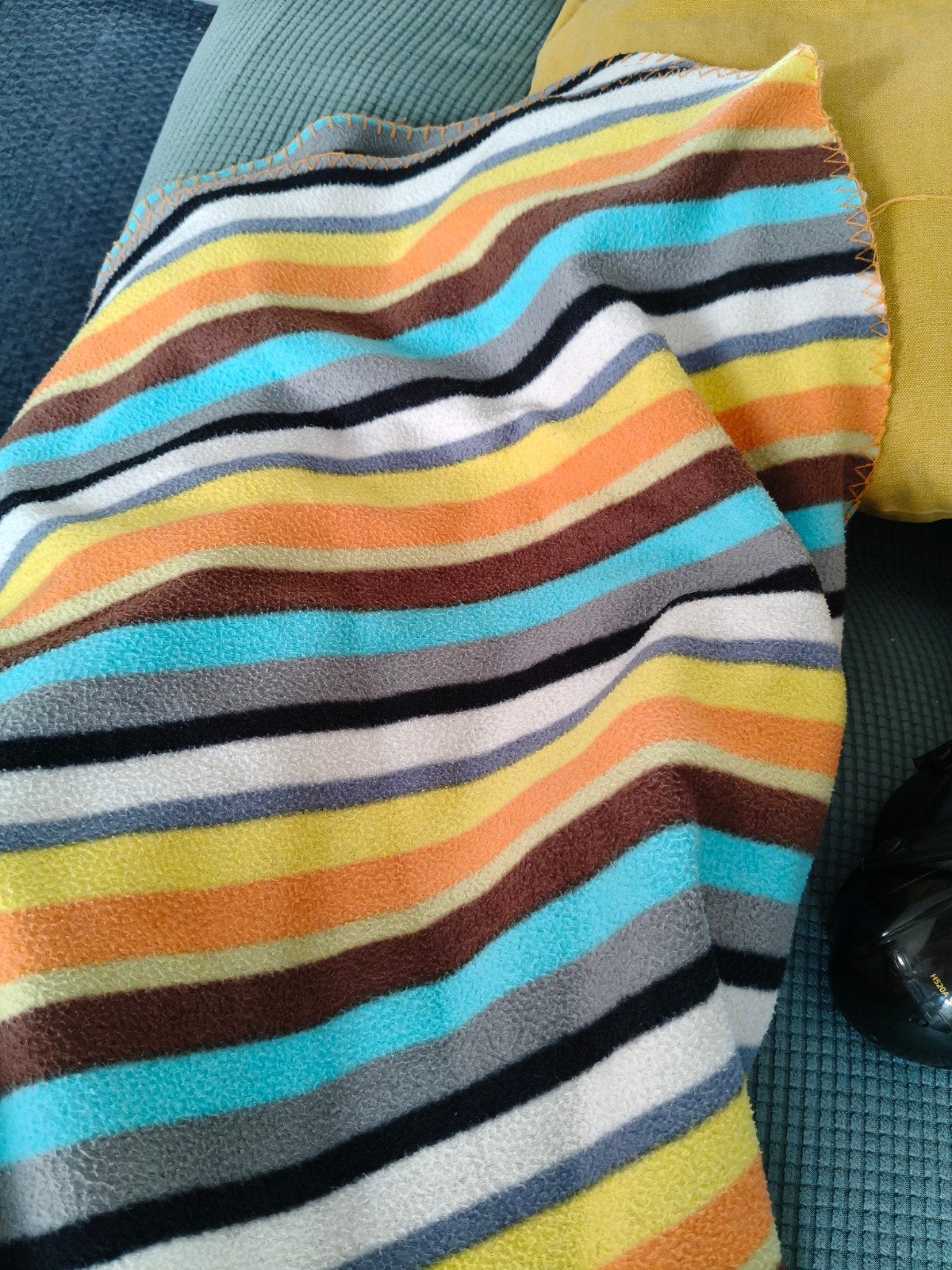 Fleece deken 128 x170 cm, Ophalen, Wasbaar, Gebruikt, Meerkleurig