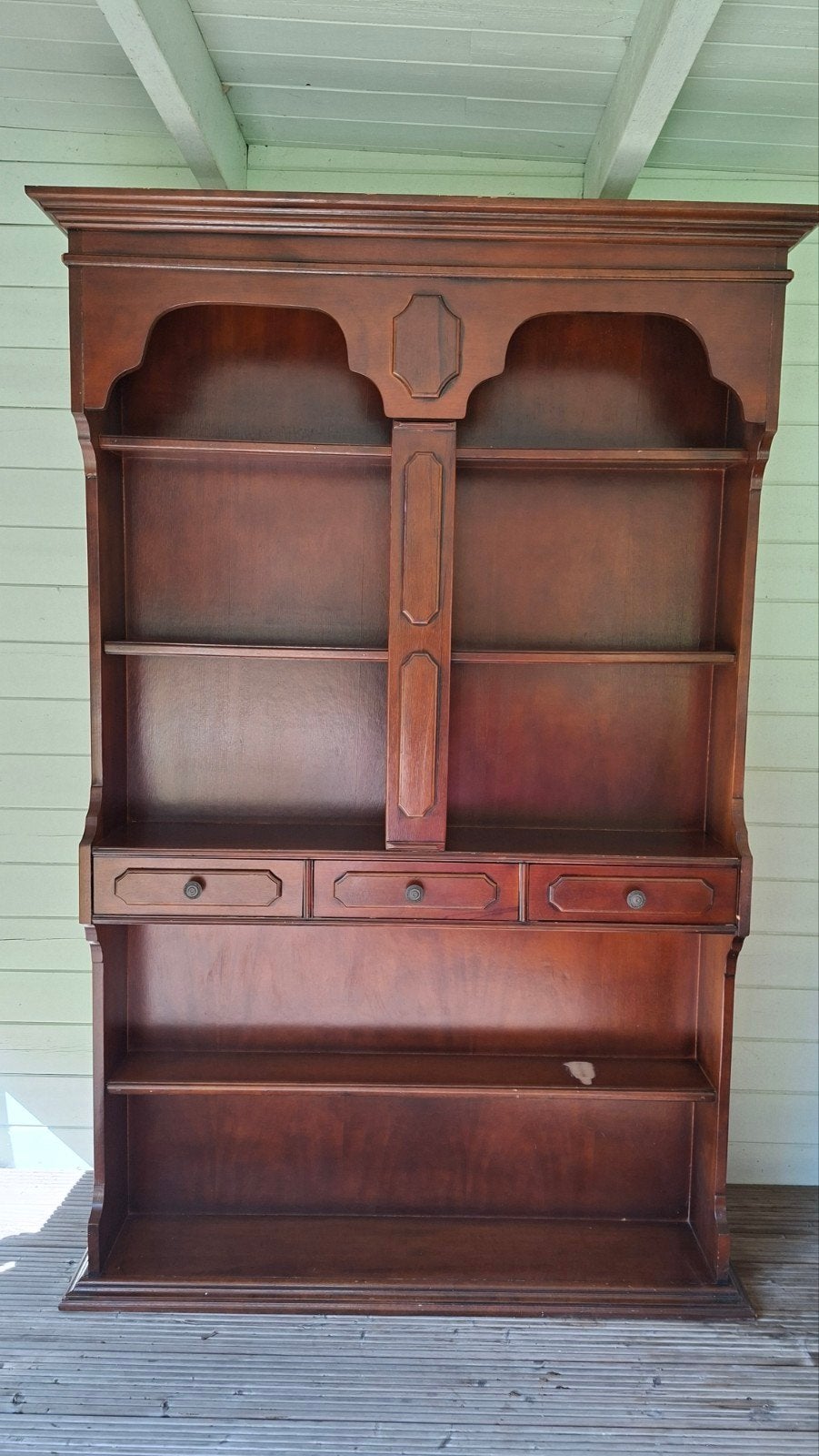Houten kast, Ophalen