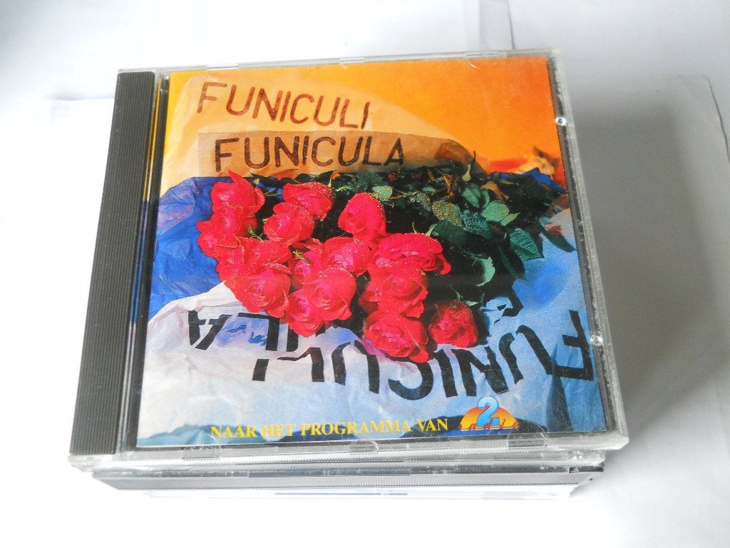 CD - RADIO 2 - FUNICULI FUNICULA - volume I, CD & DVD, Enlèvement ou Envoi, Premier pressage, Comme neuf, Compilation