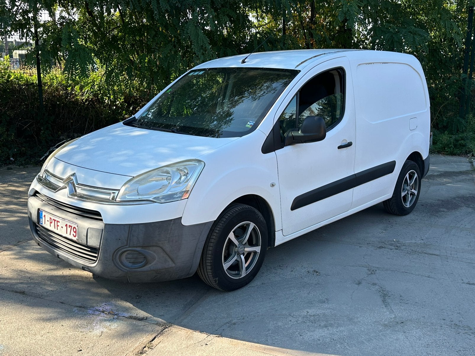 Citroën Berlingo 1.6 HDI utilitaire léger, Euro 5, Achat, Citroën, Boîte manuelle