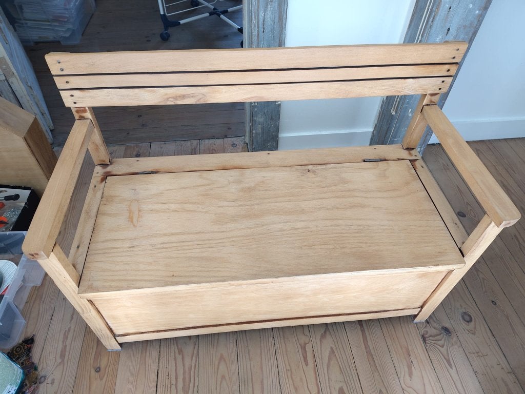 Charmant kinderbankje, Ophalen, Gebruikt