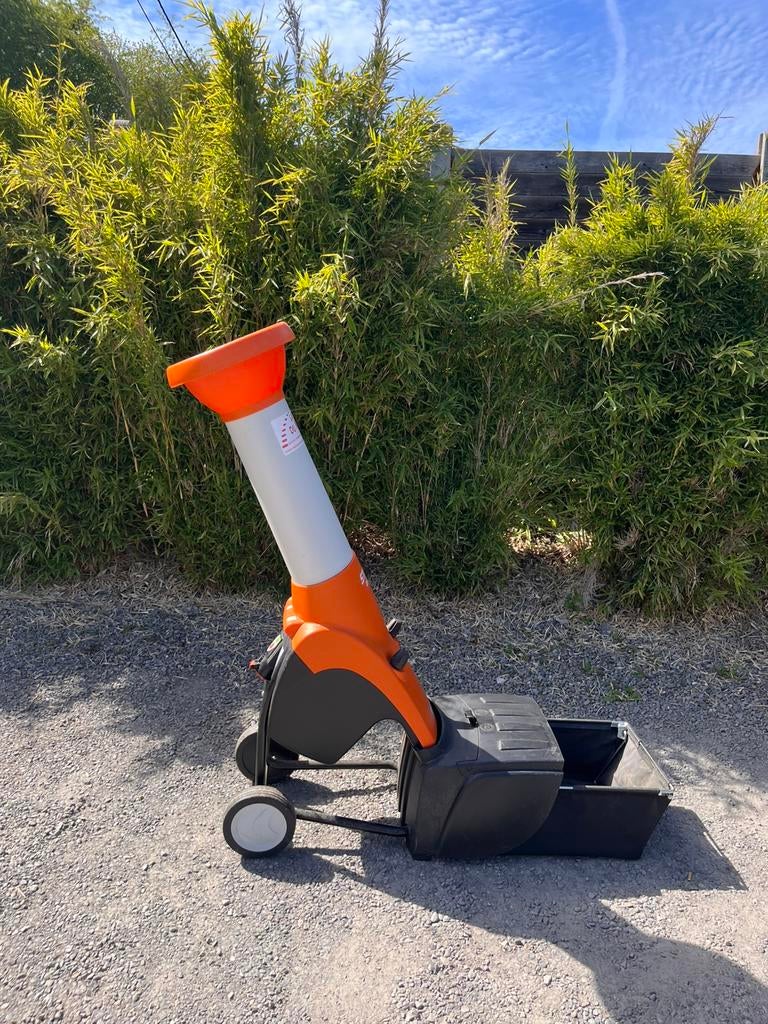 Broyeur dechicteur sthil ghe250, Tuin en Terras, Hakselaars, Zo goed als nieuw, Ophalen