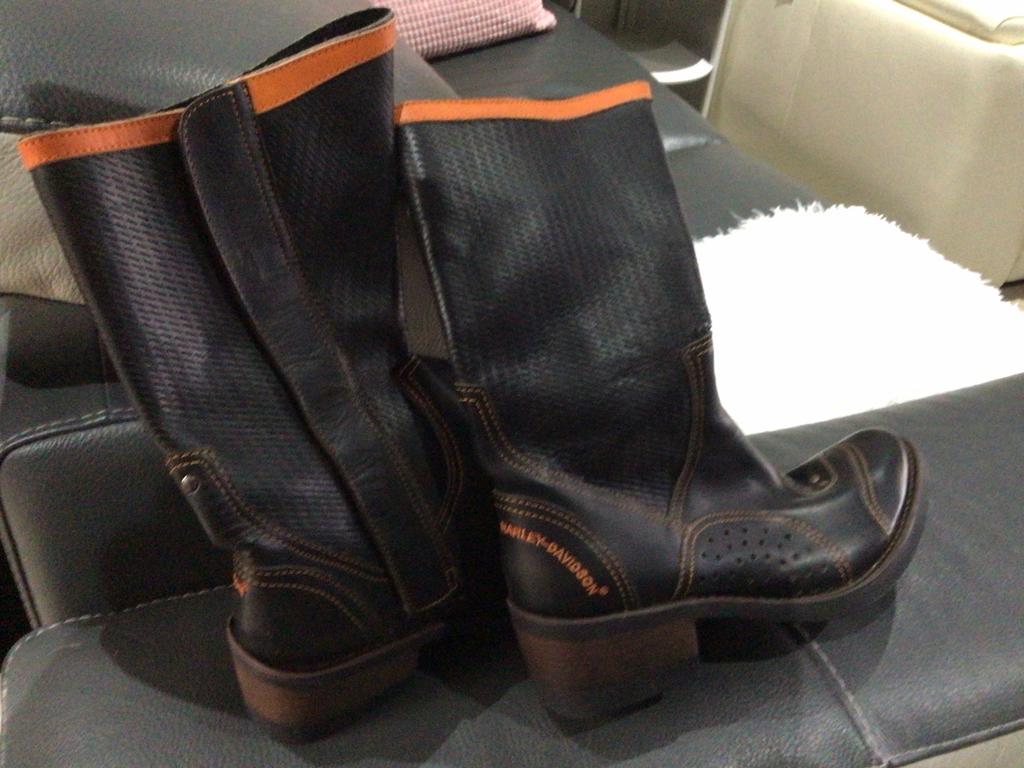 Botte femme P 40/41pour personne pied trés fin neuve, Enlèvement ou Envoi