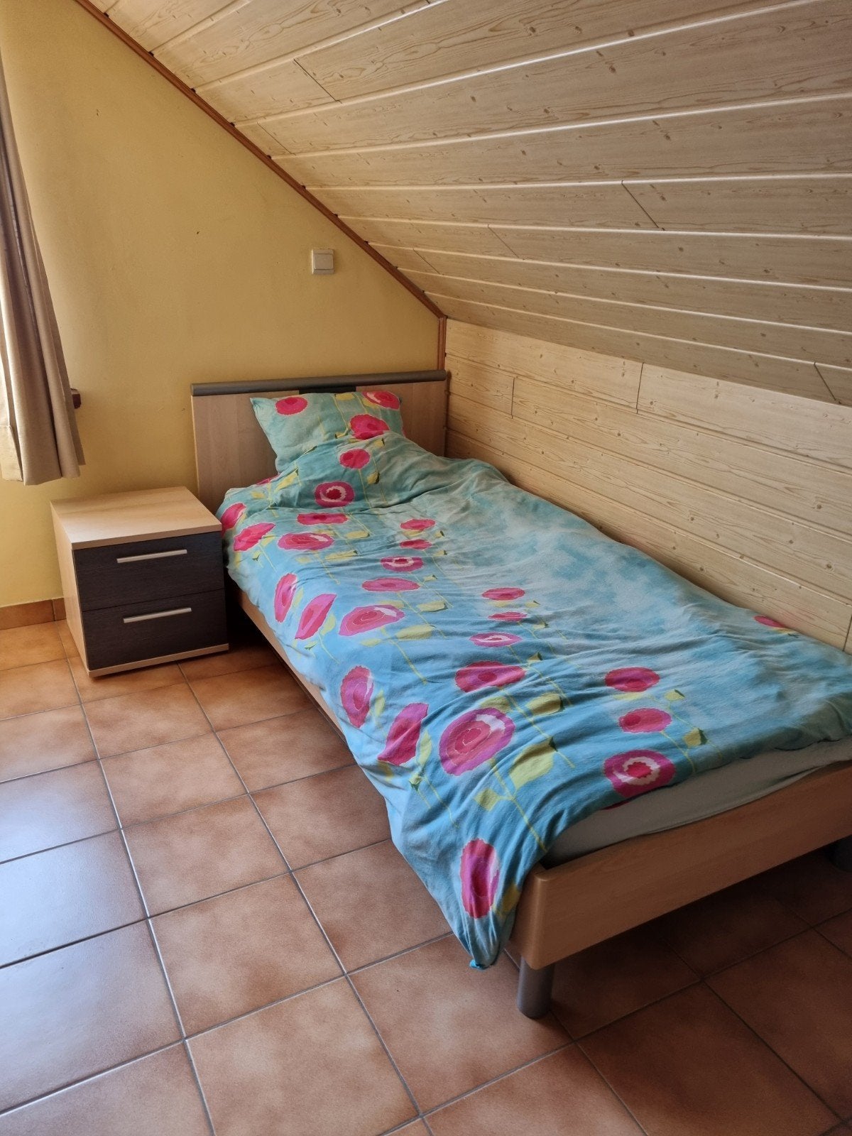 Een persoon slapkamer, Huis en Inrichting, Ophalen, Nieuw, Eenpersoons, Klassiek