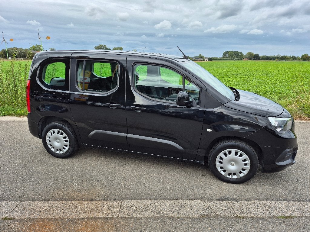 Opel Combo Life * 5 pl * 25.000kms * 1 jr garantie, Auto's, Dealer onderhouden, Euro 6, 1199 cc, Zwart