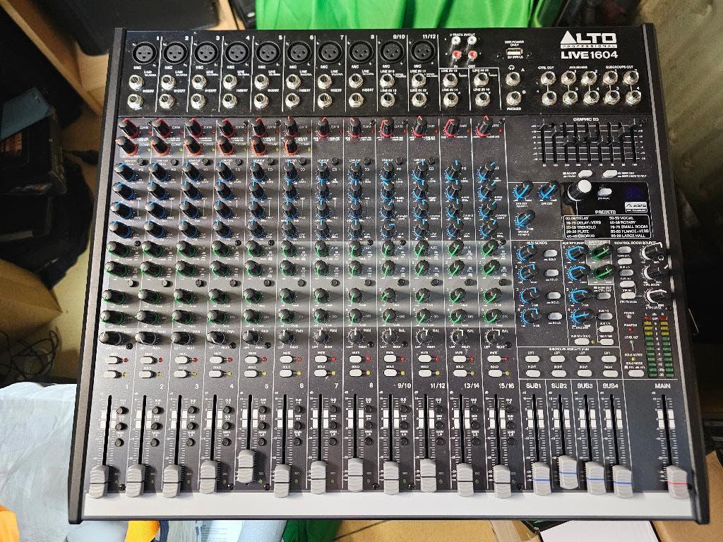 Table de mixage Alto Pro Live 1604 - état neuf !, Musique & Instruments, Enlèvement ou Envoi, Comme neuf, 10 à 20 canaux