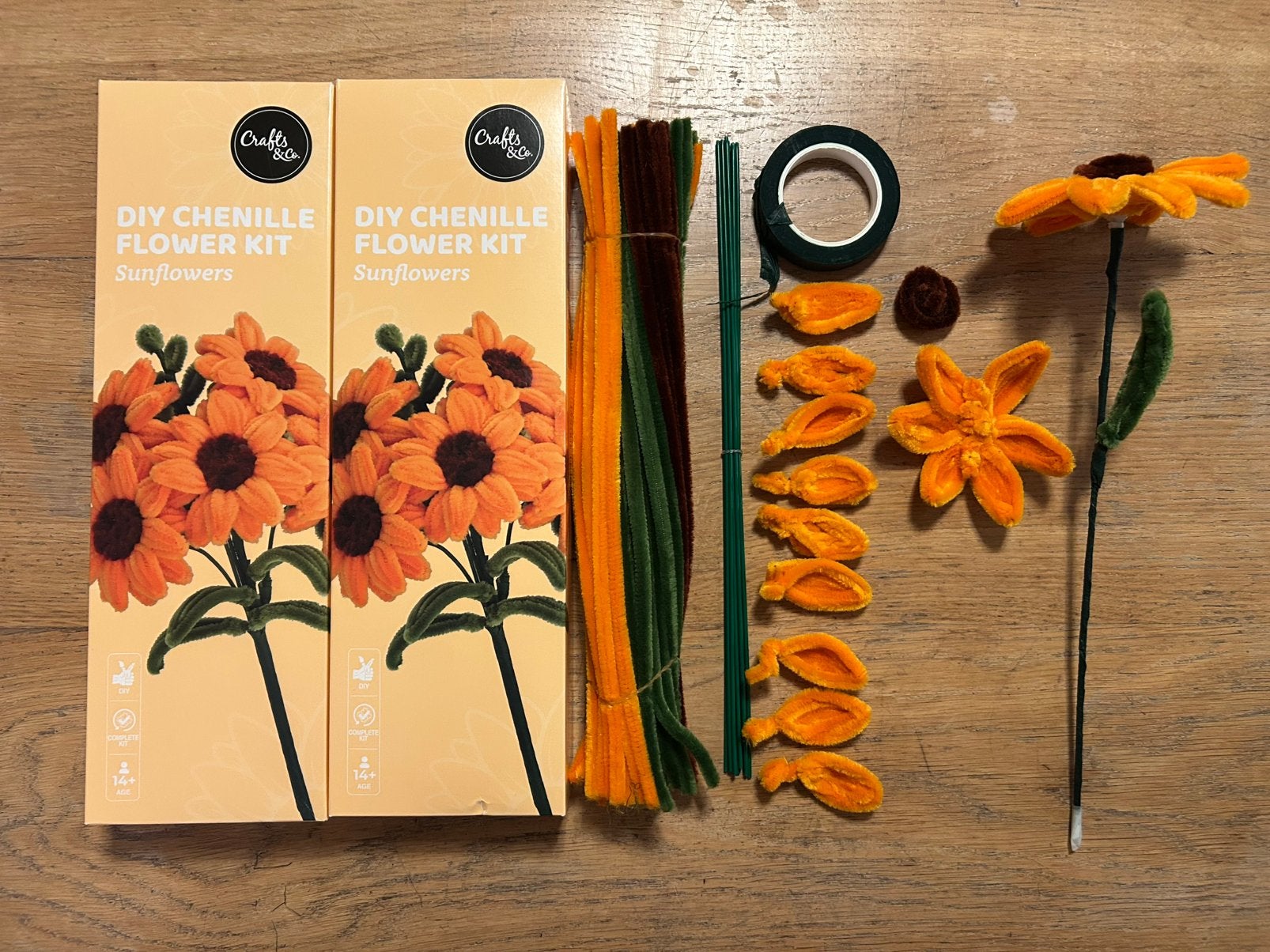 DIY Chenille Flower Kit Sunflower Crafts & Co Action, Overige thema's, Ophalen of Verzenden, Zo goed als nieuw, Overige materialen