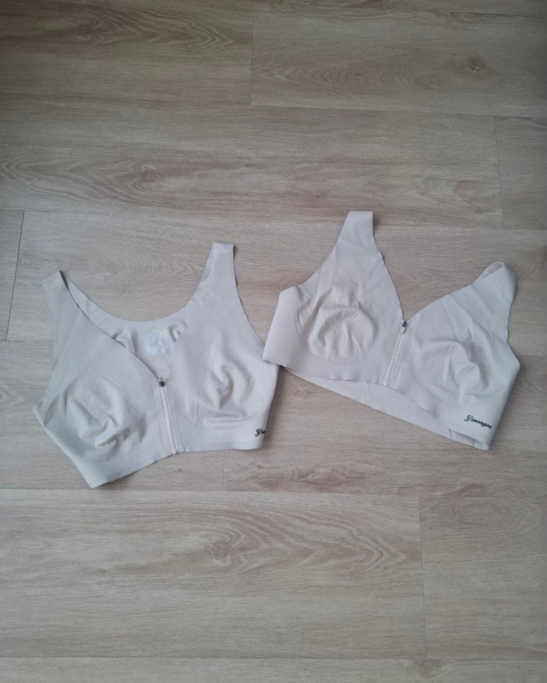 2 Naadloze bhs maat XL, Kleding | Dames, Ophalen of Verzenden, Beige, BH
