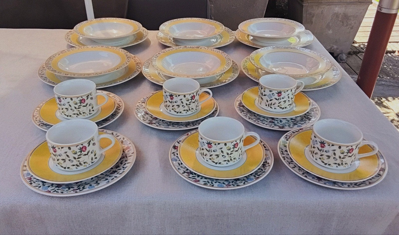 Imperial Table porseleinen servies 30 delig – bloemenmotief, Ophalen of Verzenden