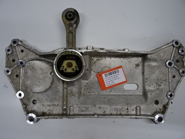SUPPORT MOTEUR Volkswagen Touran (1T1 / T2) (1K0199369F), Utilisé, Volkswagen