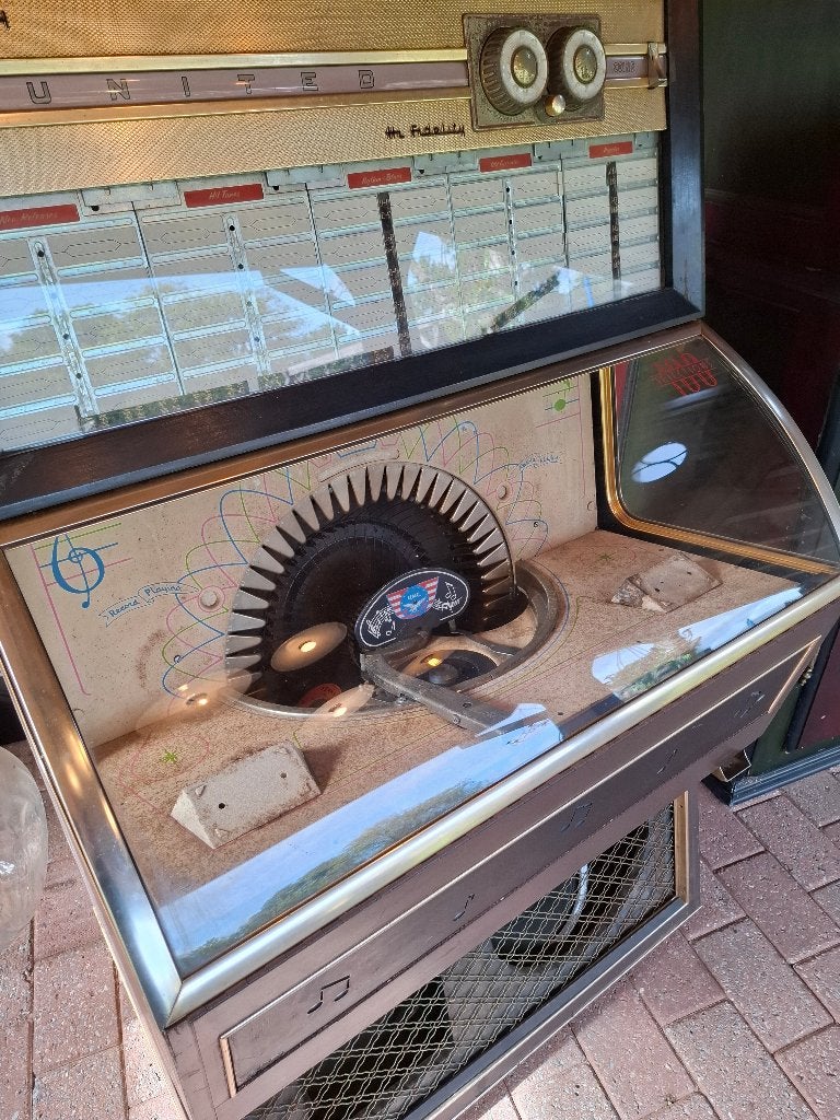 United Music Corp. Jukebox (Model UPA-100) u 1957–1958., Verzamelen, Ophalen, Gebruikt, 1950 tot 1960, Overige merken