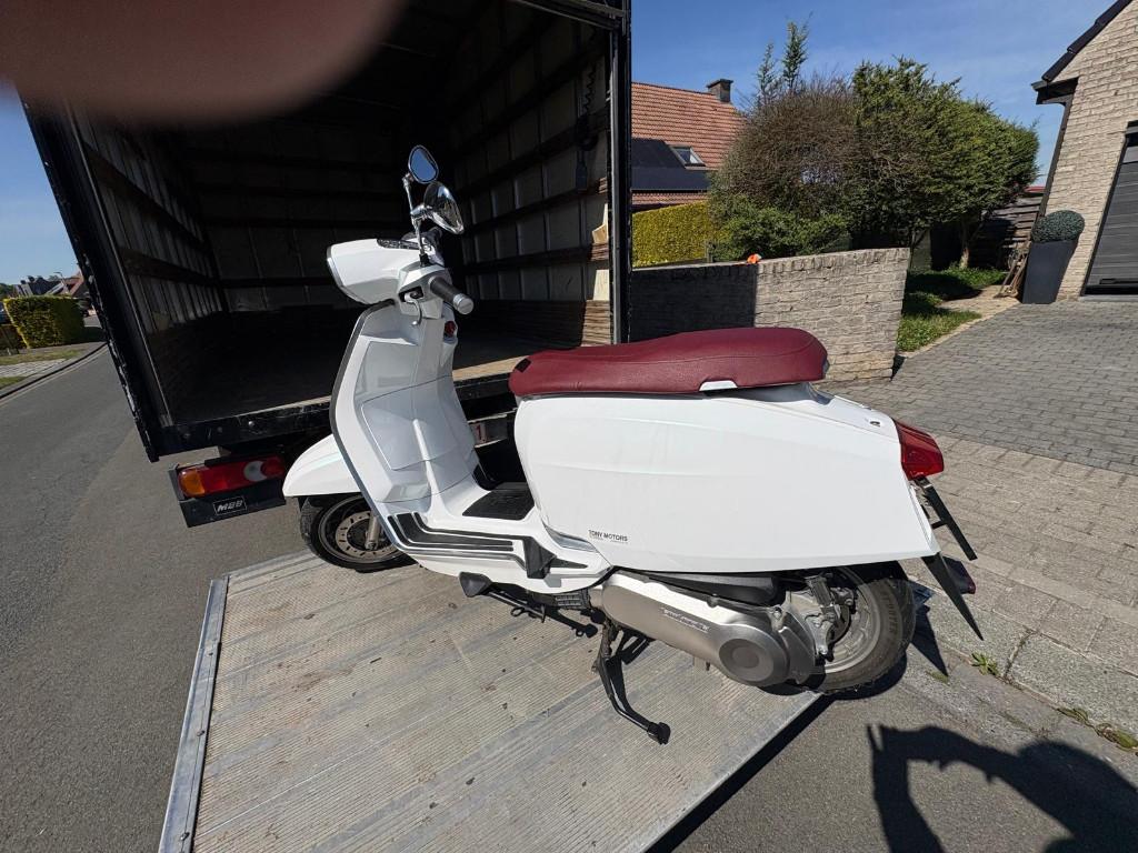 SCOOTER - LAMBRETTA v125 - Special Flex - TOP OCCASIE, Ophalen, 125 cc, Benzine, Lambretta
