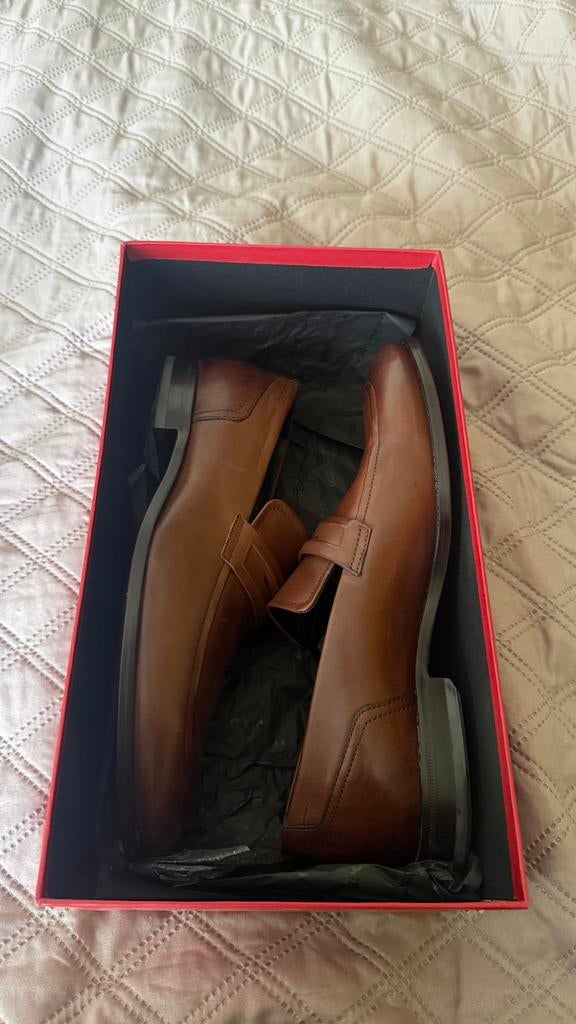 HUGO hugo boss schoenen maat 42, Ophalen of Verzenden, Nieuw, Bruin