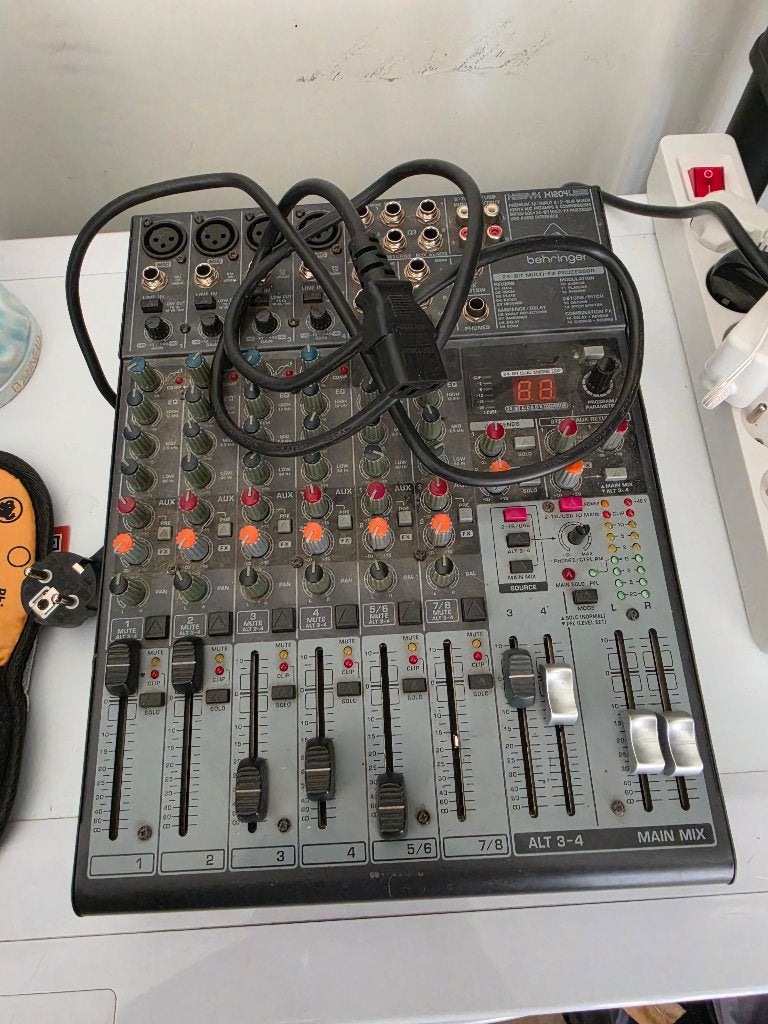 mengepaneel, Muziek en Instrumenten, Ophalen, Zo goed als nieuw, Microfooningang