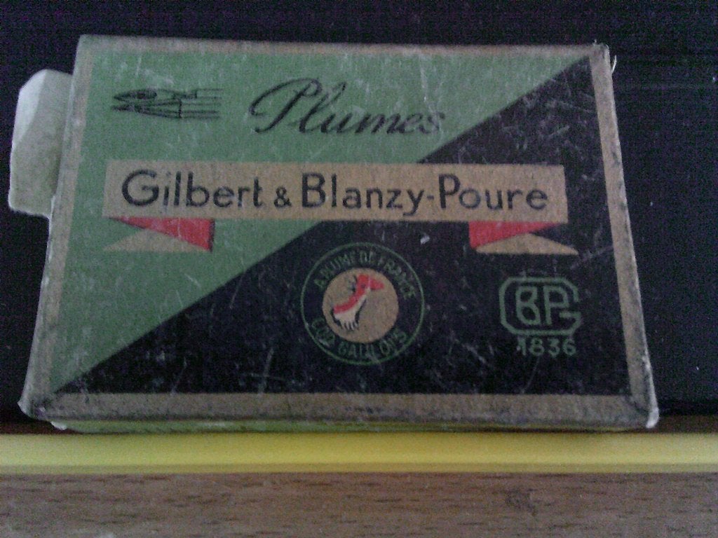 doos pennen plumes gilbert & blanzy - poure, Collections, Stylos, Neuf, Autres marques, Avec boîte, Enlèvement