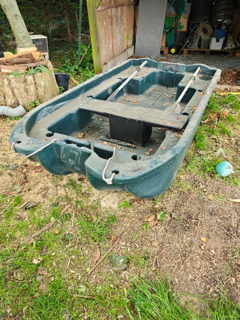 Barque de pêche, très bon état avec moteur électrique, Électrique