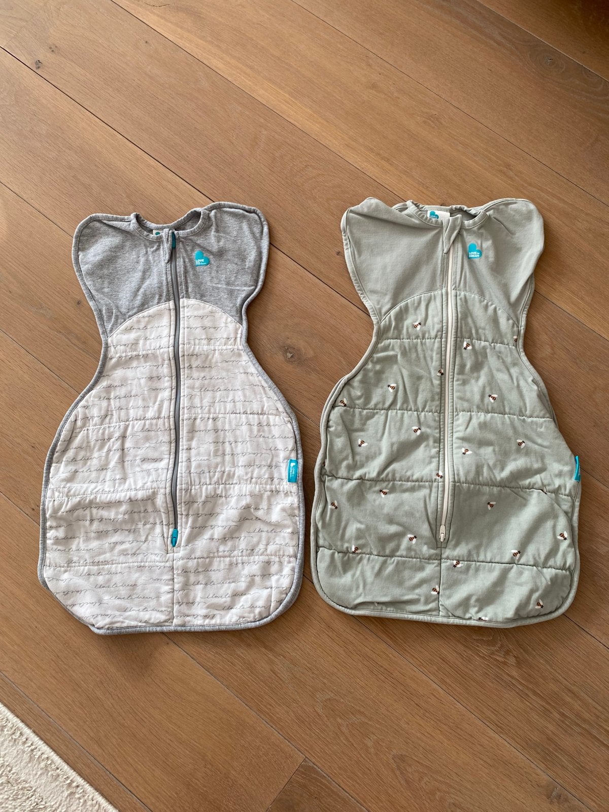 Twee Love To Dream Swaddle Up slaapzakjes TOG 2.5, Ophalen, Zo goed als nieuw
