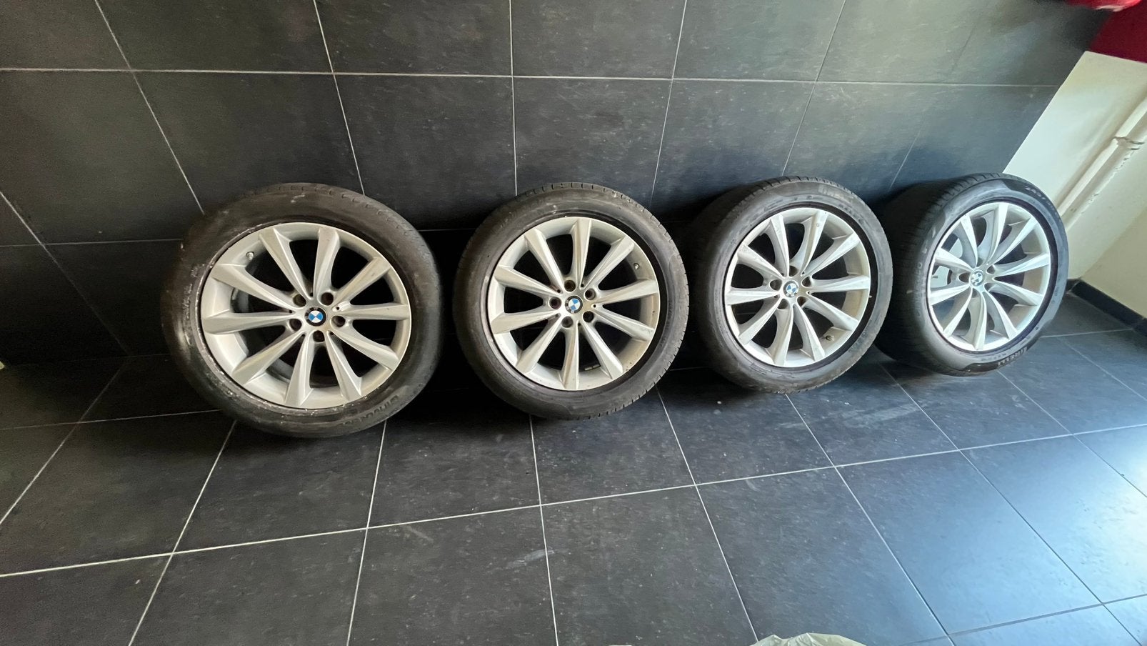 BMW 245/50/R18” 100Y velgen – 5x120 met Pirelli zomerbanden, Auto-onderdelen, Banden en Velgen, Ophalen, 18 inch, Velg(en), Personenwagen
