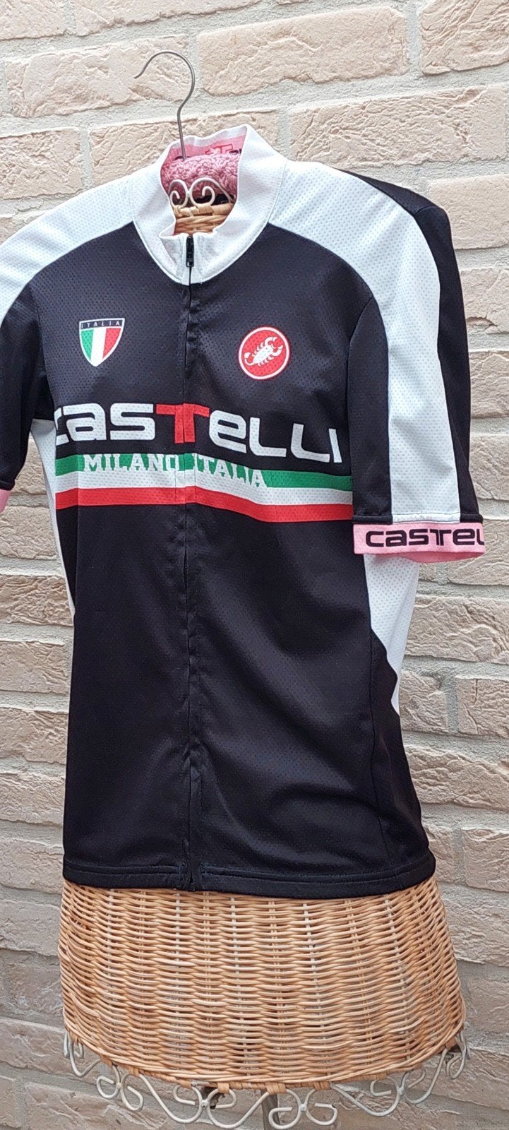 T shirt maat m castelli, Fietsen en Brommers, Fietsaccessoires | Fietskleding, Castelli, M, Ophalen of Verzenden, Zo goed als nieuw
