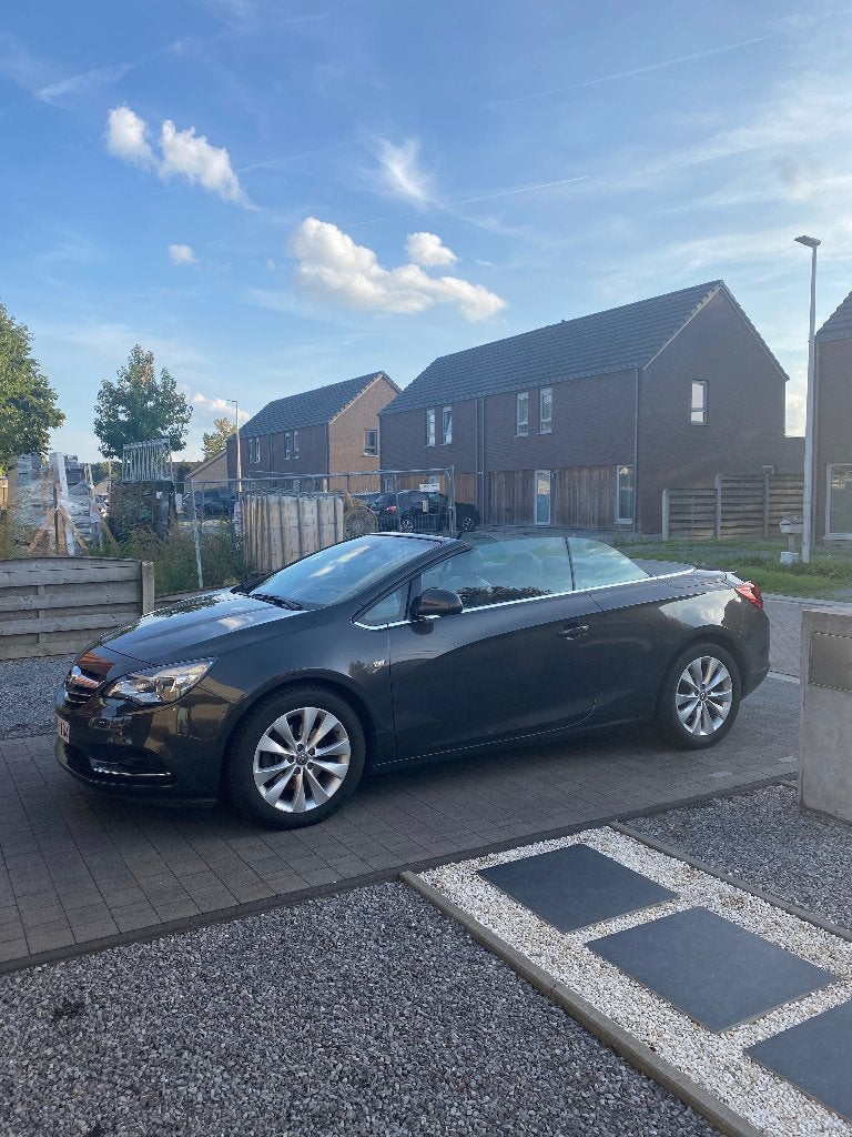 Opel Cascada 1.4 Turbo Cosmo 140 pk – Leder – Zeer verzorgd, Autos, Cuir, Euro 6, Autres couleurs, Noir