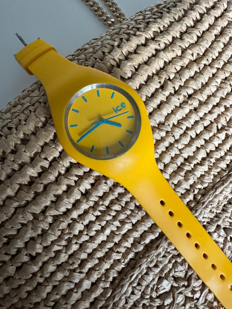 Montre unisex ice watch super etat, Enlèvement ou Envoi, Comme neuf