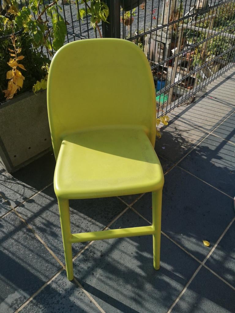 Ikea verhoogde kinderstoelen, Ophalen