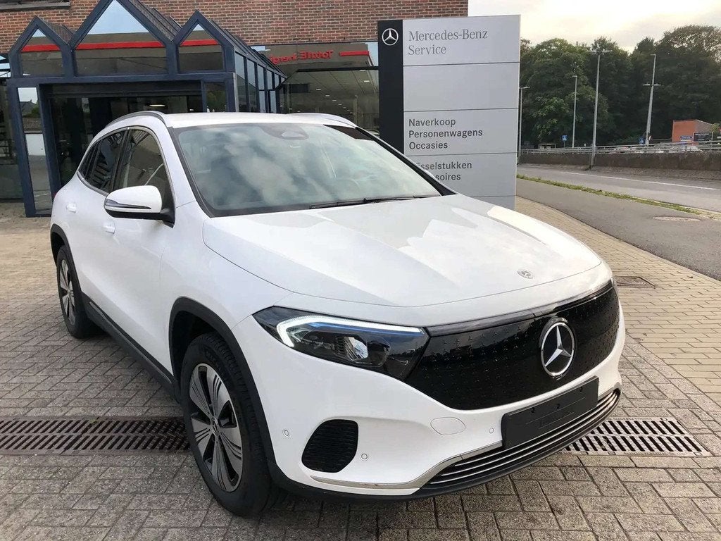 Mercedes-Benz EQA 250 EQA 250+ 70,5 kW Business Line | Achte, 457 km, Gebruikt, Zwart, Wit