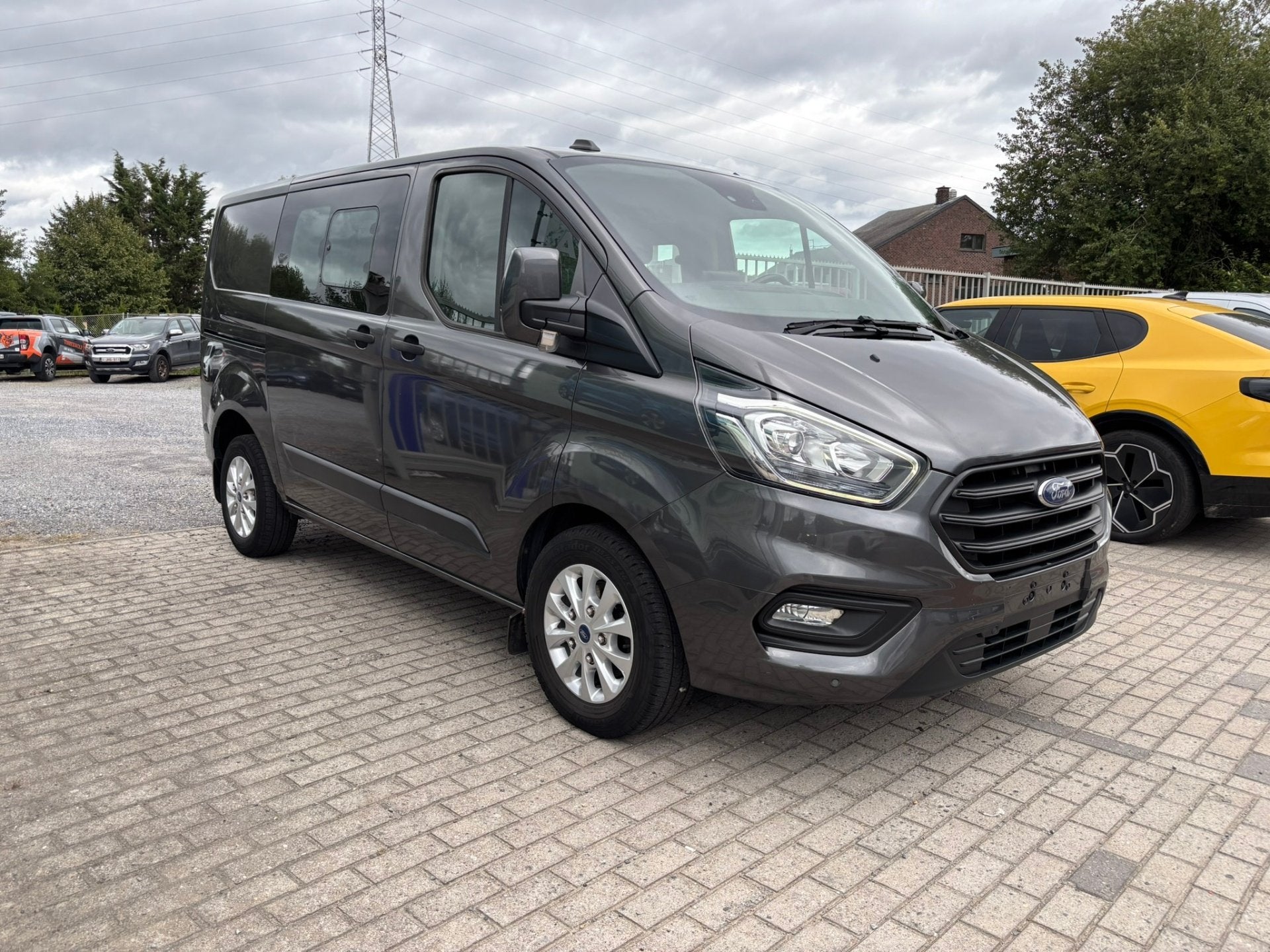 Ford Transit Custom Dubbele cabine L1 (bj 2020), Auto's, 2137 kg, Stof, 2500 kg, 96 kW