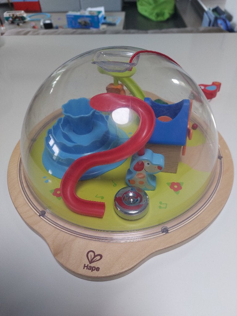 Hape - Sunny Valley Avonturenbol - magnetisch, Kinderen en Baby's, Ophalen, Zo goed als nieuw, Ontdekken