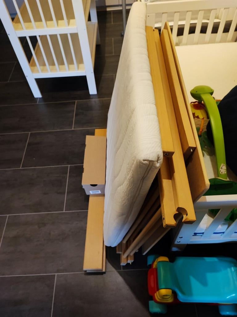 Babybox met mobile, Kinderen en Baby's, Ophalen