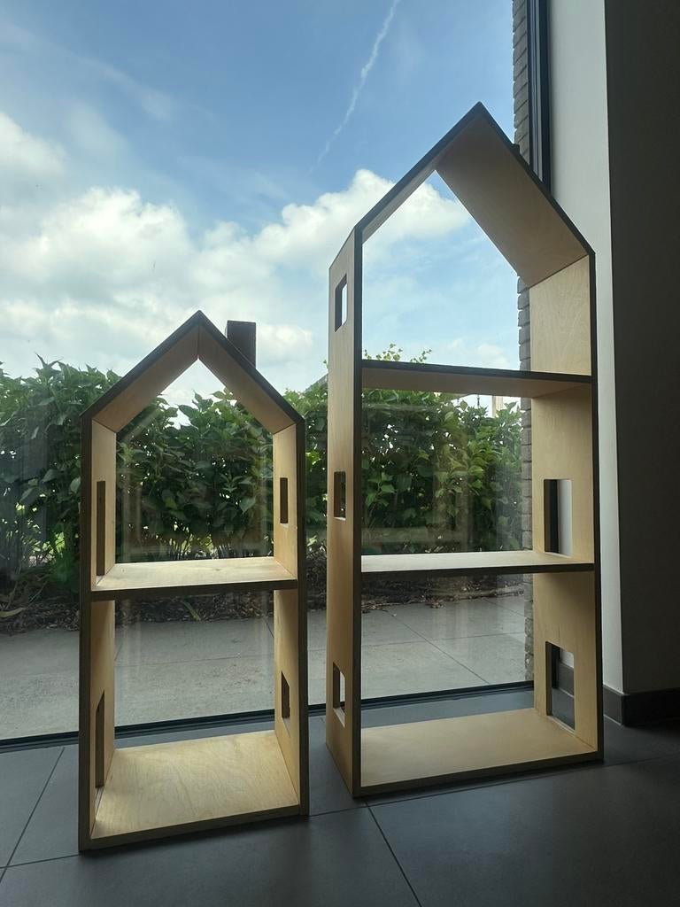 Poppenhuis of boekenkast., Ophalen, Gebruikt, Poppenhuis