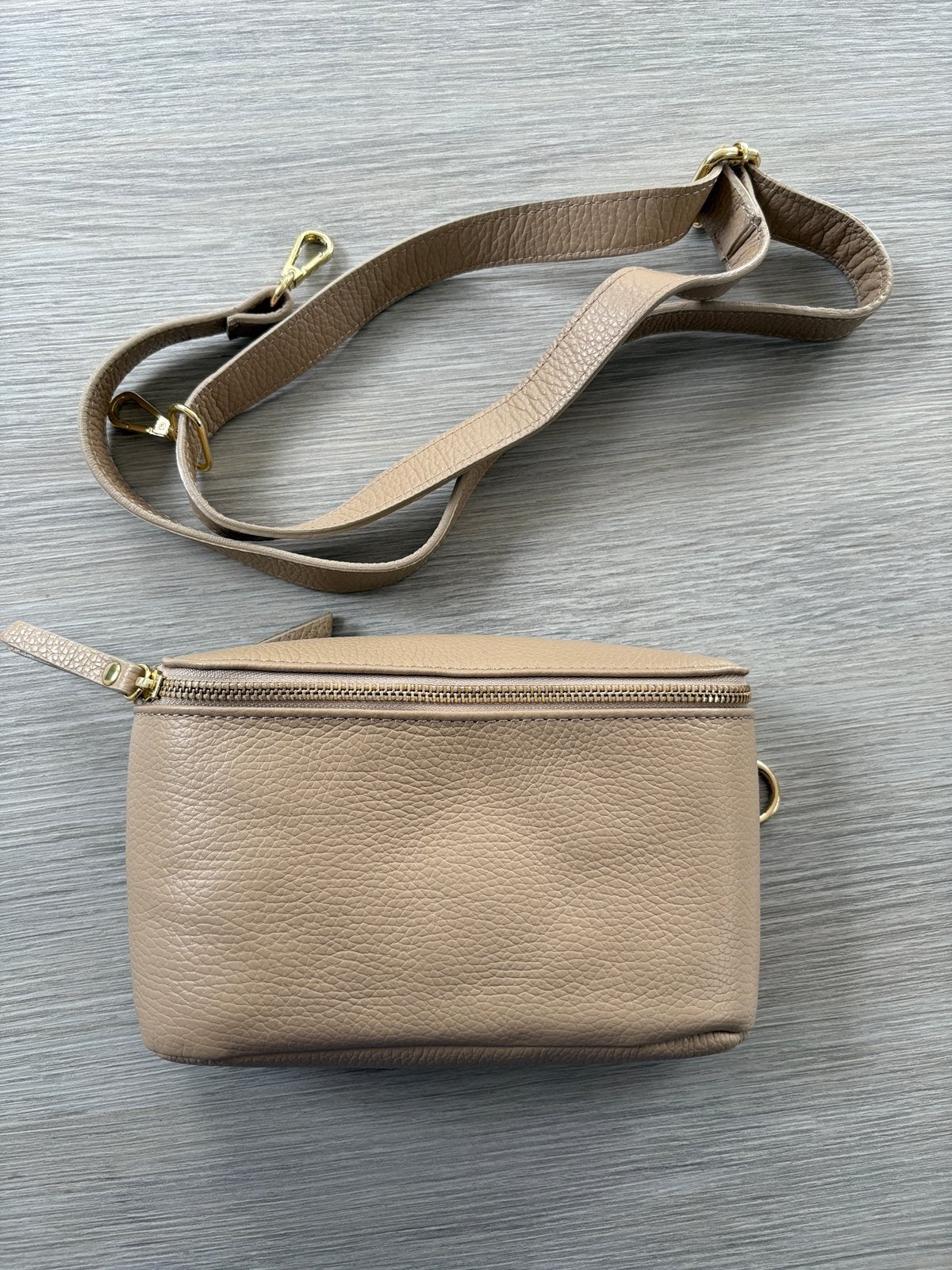 Heuptas handtas beige Genuine Leather made in Italy, Ophalen of Verzenden, Nieuw, Beige
